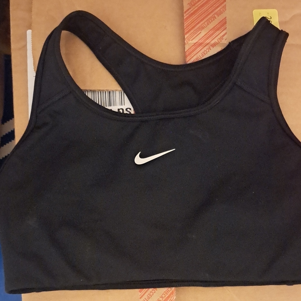 Nike girls small sports bra dri-fit